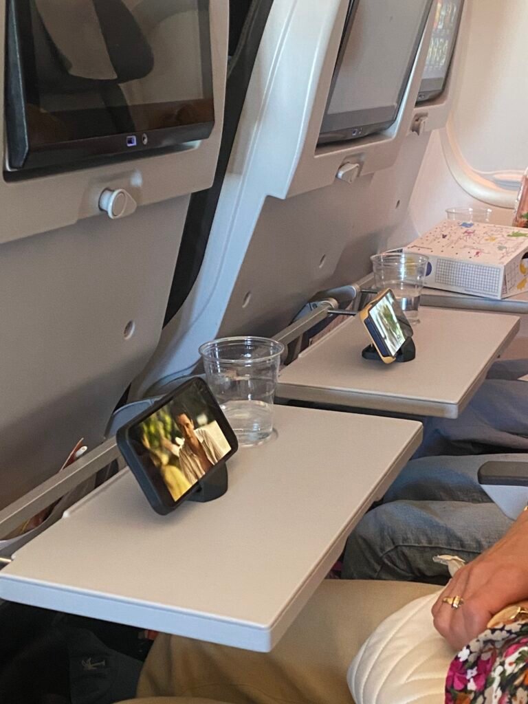 phone stand for planes